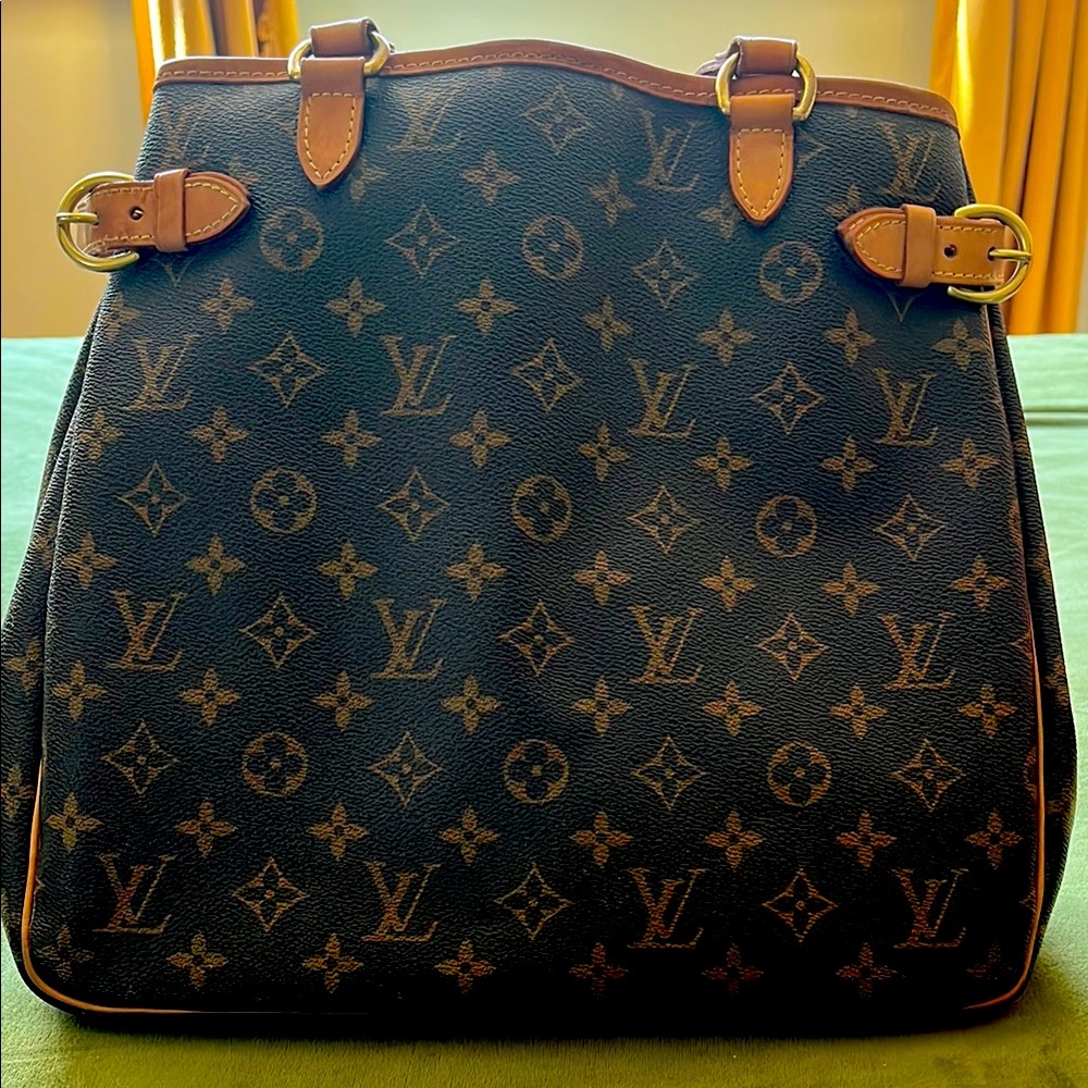 Louis Vuitton Batignolles Vertical